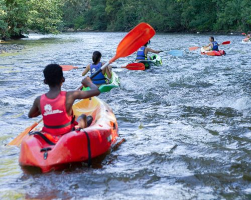 Canoë en groupe