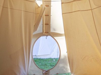 Tipi intérieur