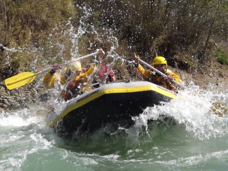 rafting-2224487_1920-min rafting-2224487_1920-min